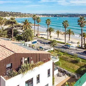 T3 Neuf Avec Terrasse Face à La Bandol