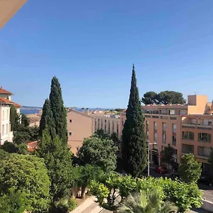 Bandol: élégant Et Cosy 2 Pièces, Proche Et Plage Bandol