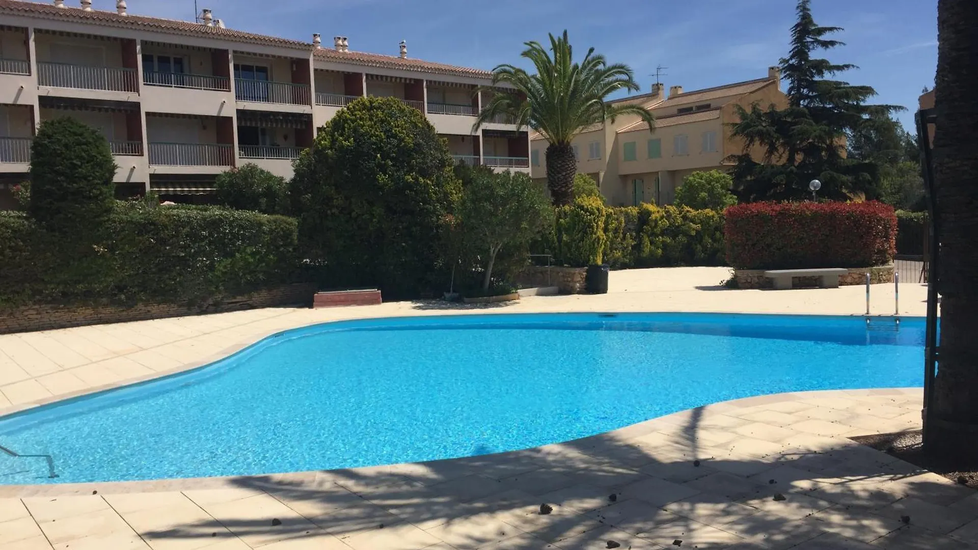 Grand Studio Mer Piscine Bandol